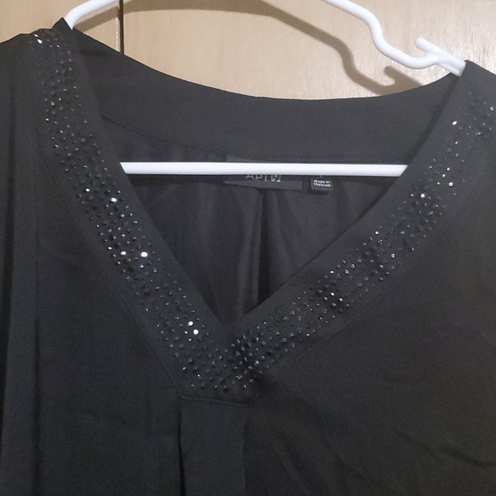 Blouse - Picture 2 of 2